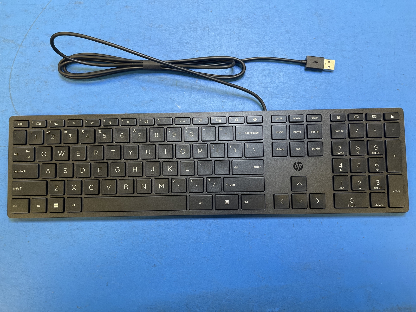 9SR37UT#ABA HP Desktop 320K keyboard US Smart Buy