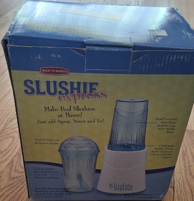 Slushie Express with Blue Slushie Express Tumbler and Straw Back to Basic New