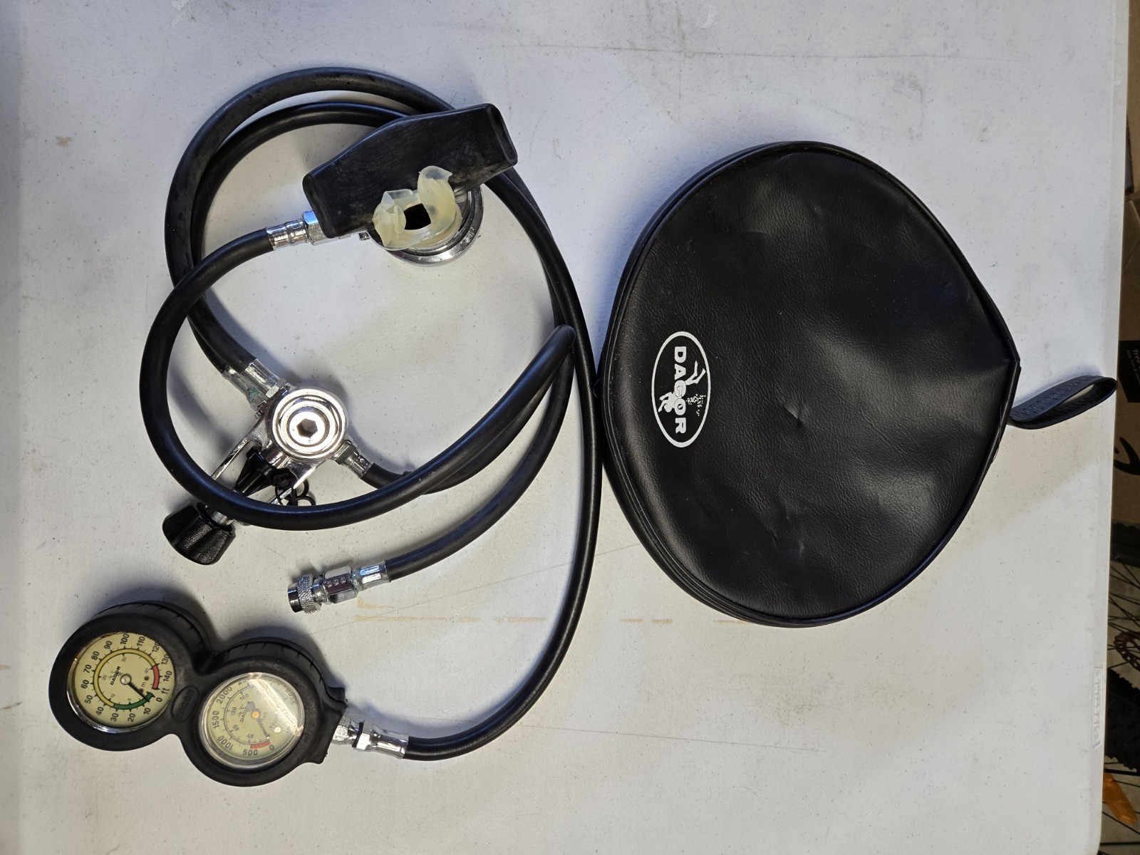Dacor Scuba Regulator and Gauges with AMF Mouth Piece.