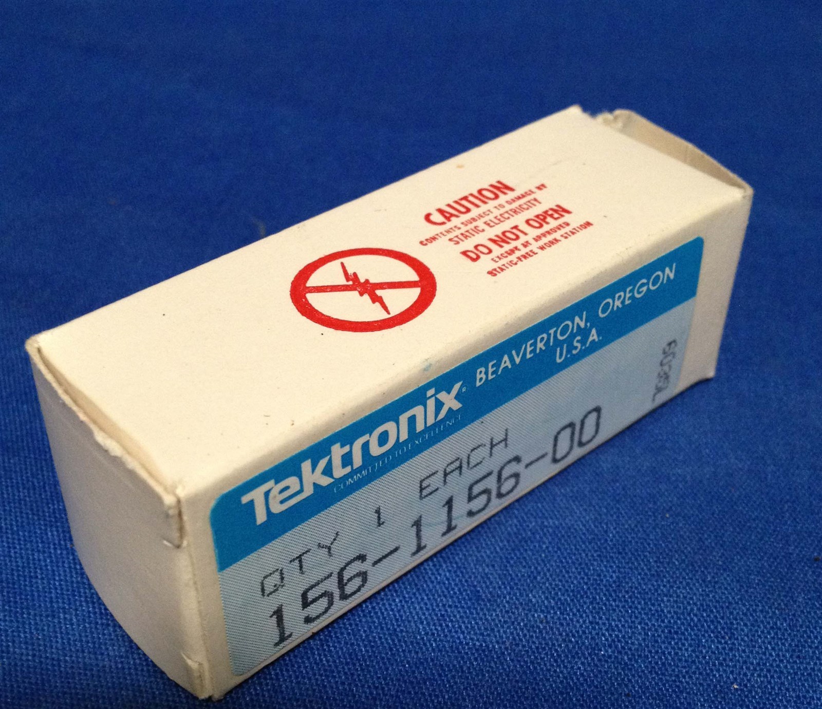 TEKTRONIX 156-1156-00  IC NEW IN BOX 1