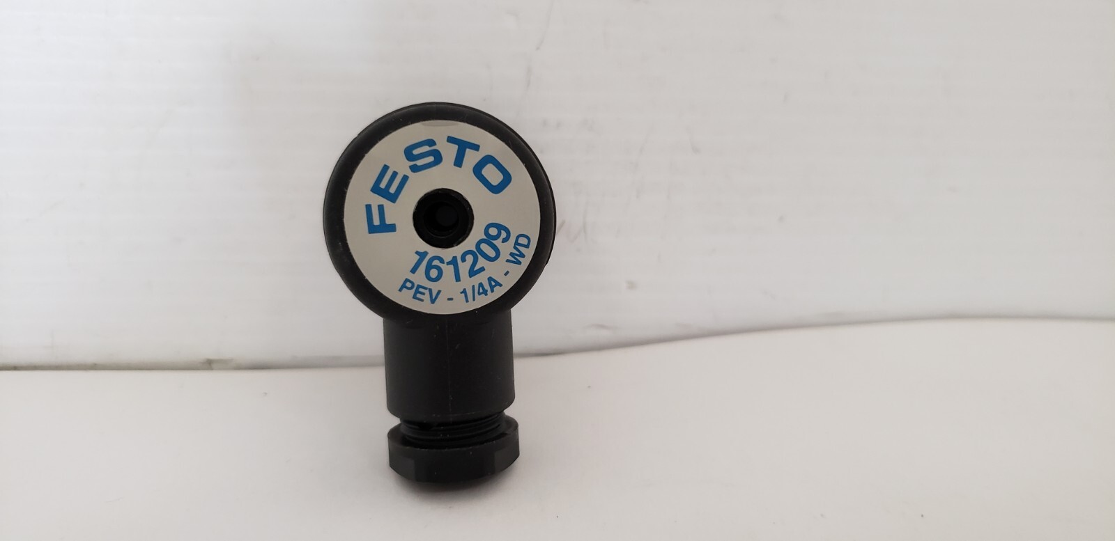 FESTO 161209 PRESSURE SWITCH PLUG SOCKET, 4 PIN ANGLED CONNECTION, 1/4" NPT, NNB