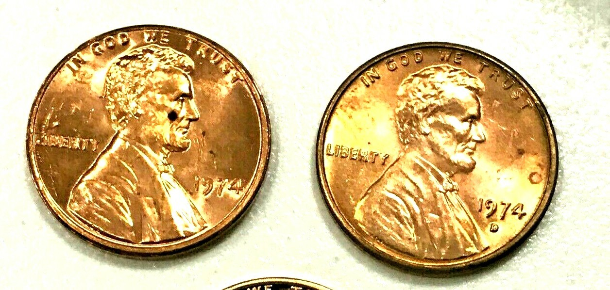 1974 P D  GEM RED UNCIRCULATED  LINCOLN CENTS   (2 COINS)