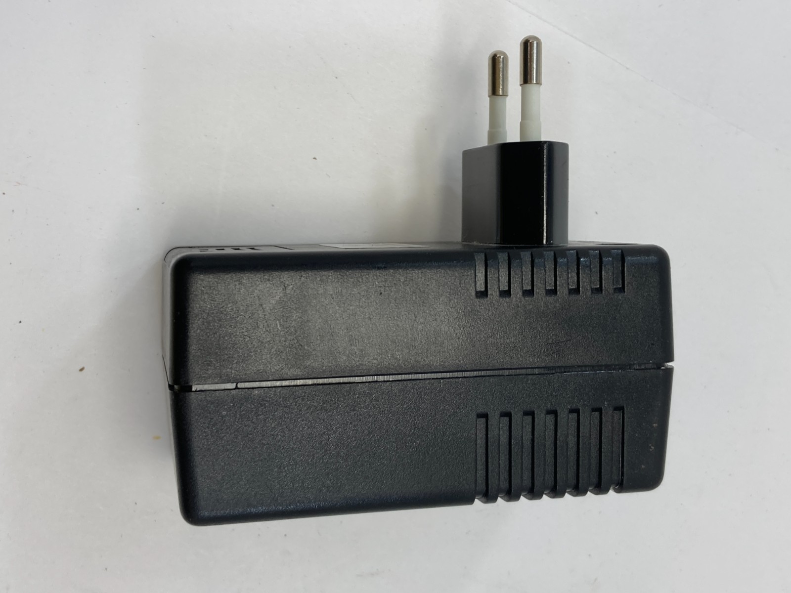 Recoton ADF50 Used Foreign Voltage Converter