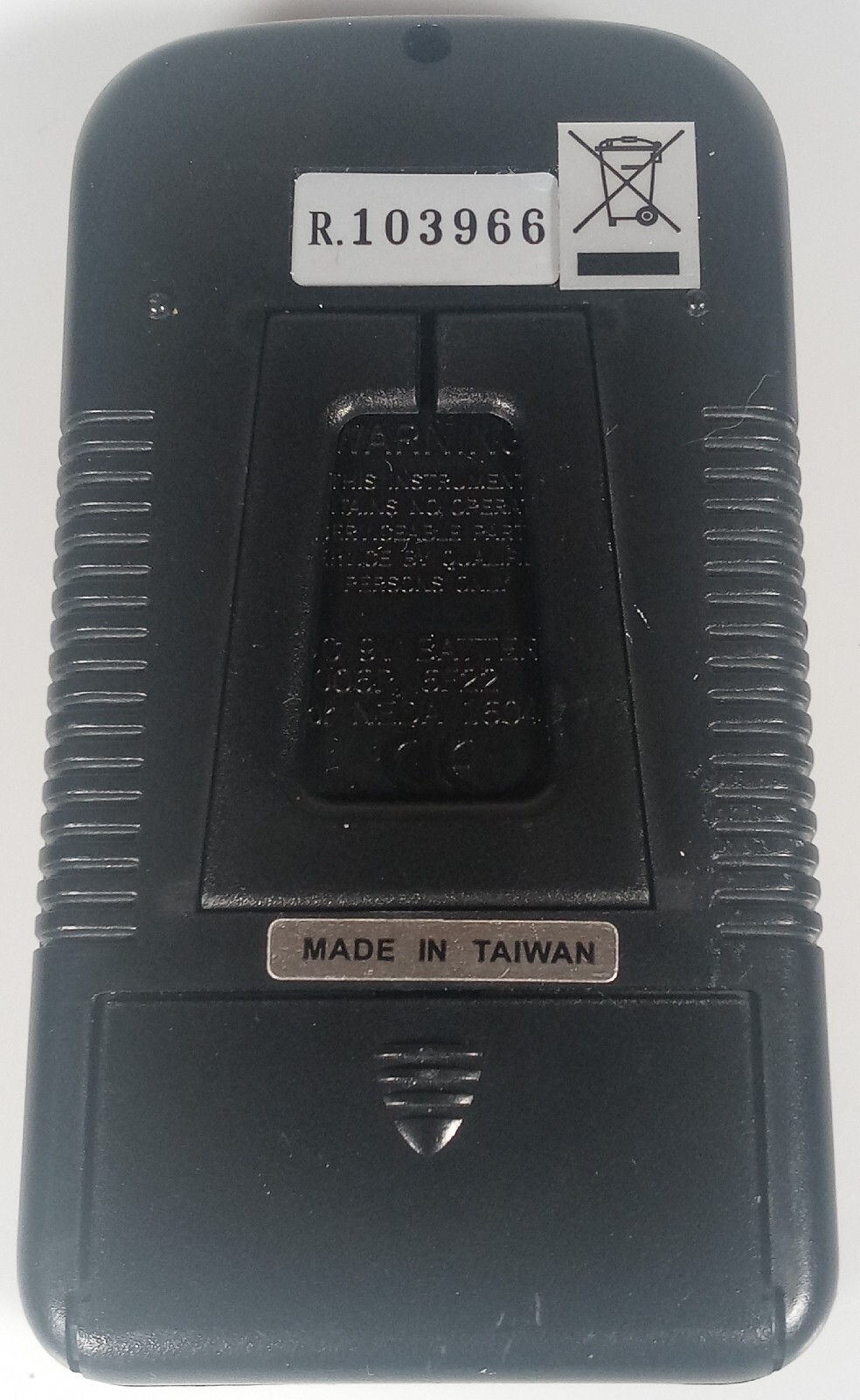 Extech 480823 EMF/ELF Meter Measures Electromagnetic Field. Made in Taiwan