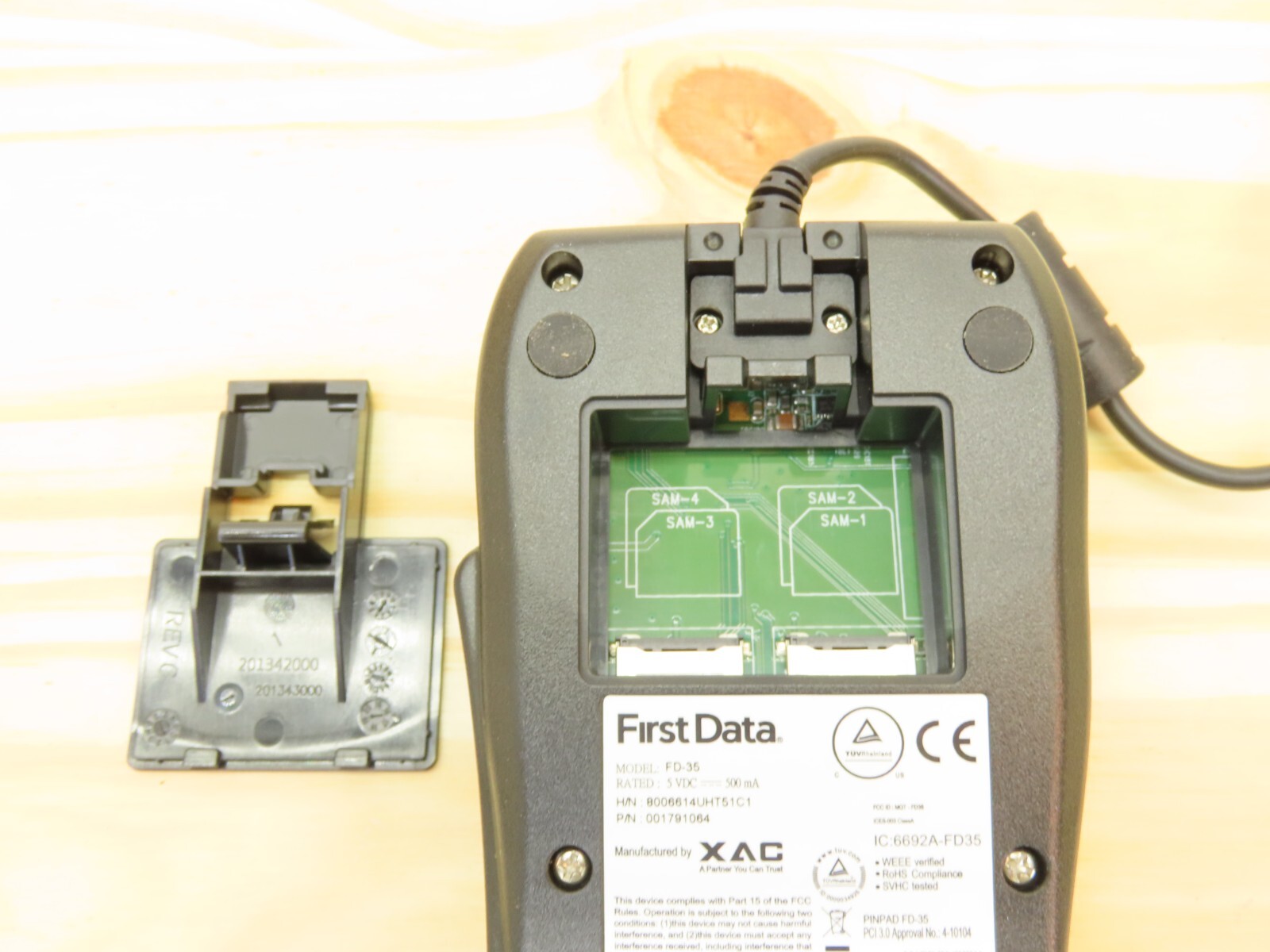First Data FD-35 Card Terminal w/ USB Cable