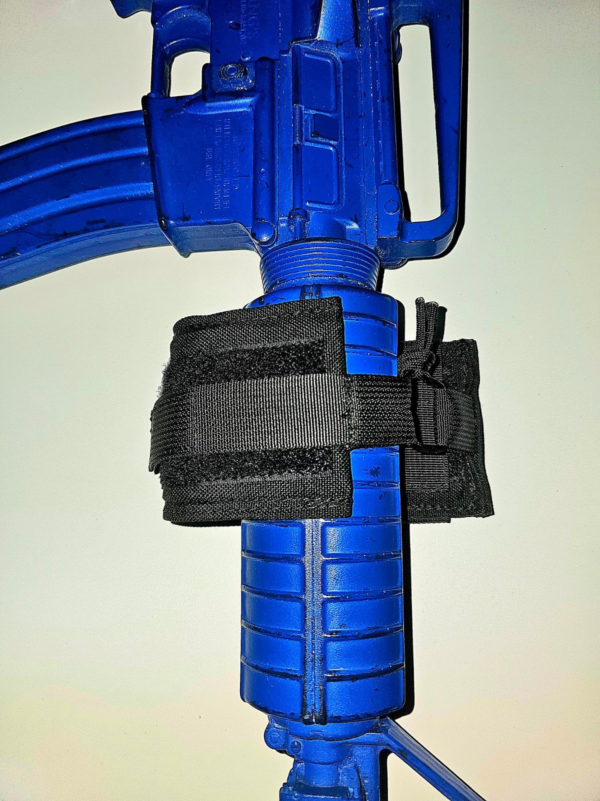 Magnetic Weapon Retention Codura Magnetic Molle Platform (Black / NEW)