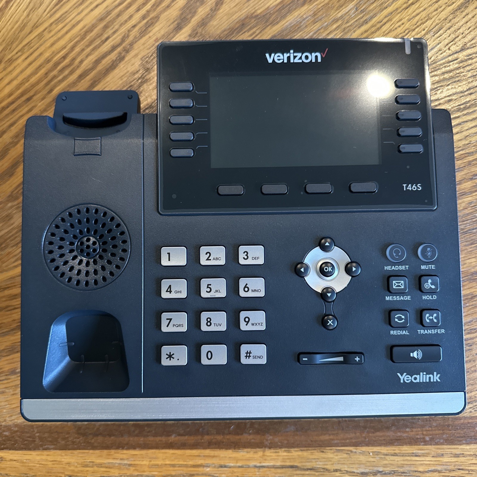 NOB Yealink  T46S 16-Line Ultra-Elegant Gigabit IP Phone, Damaged Box