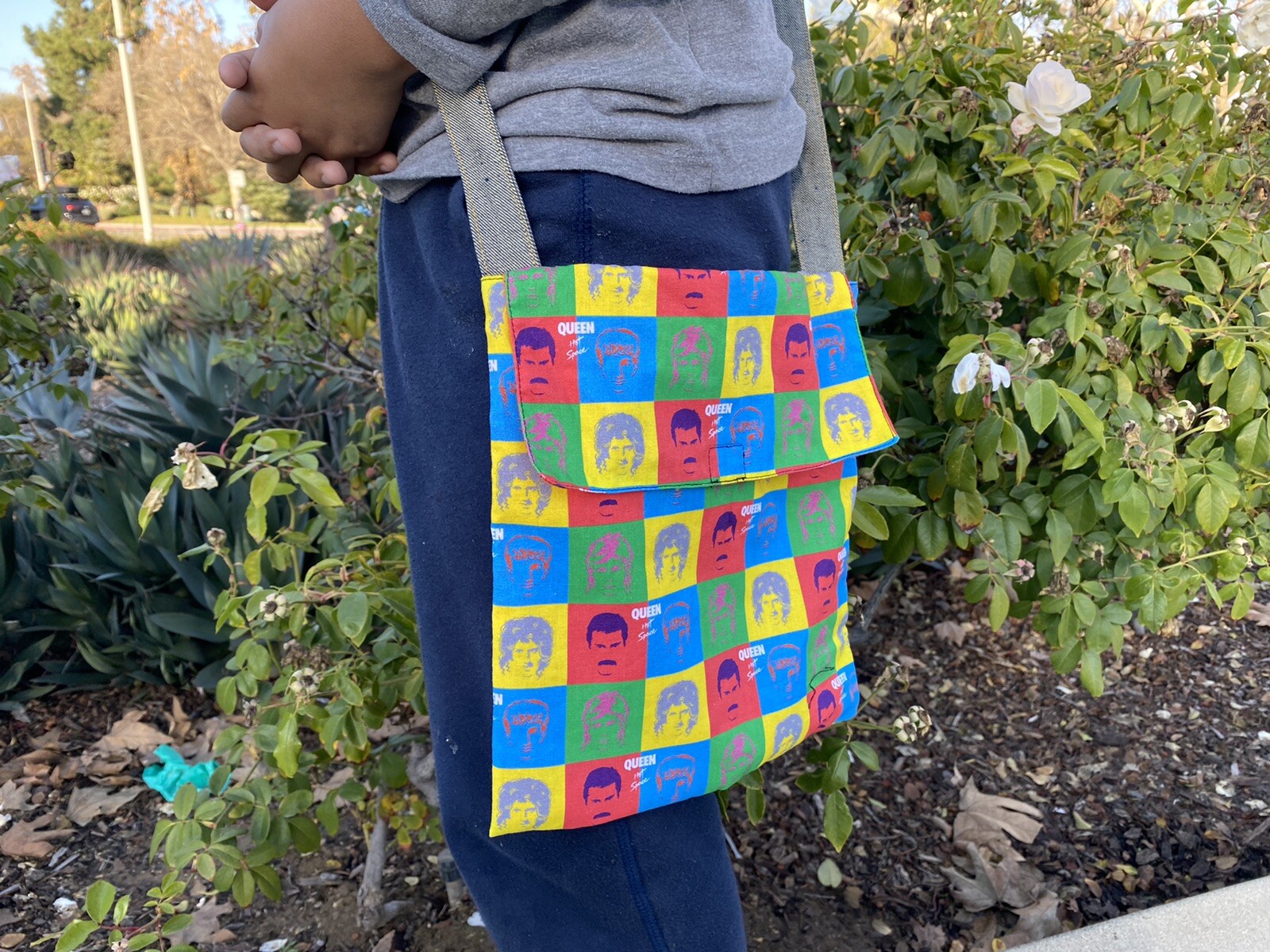 HANDMADE SHOULDER BAG QUEEN ROCK BAND HANDMADE IN USA