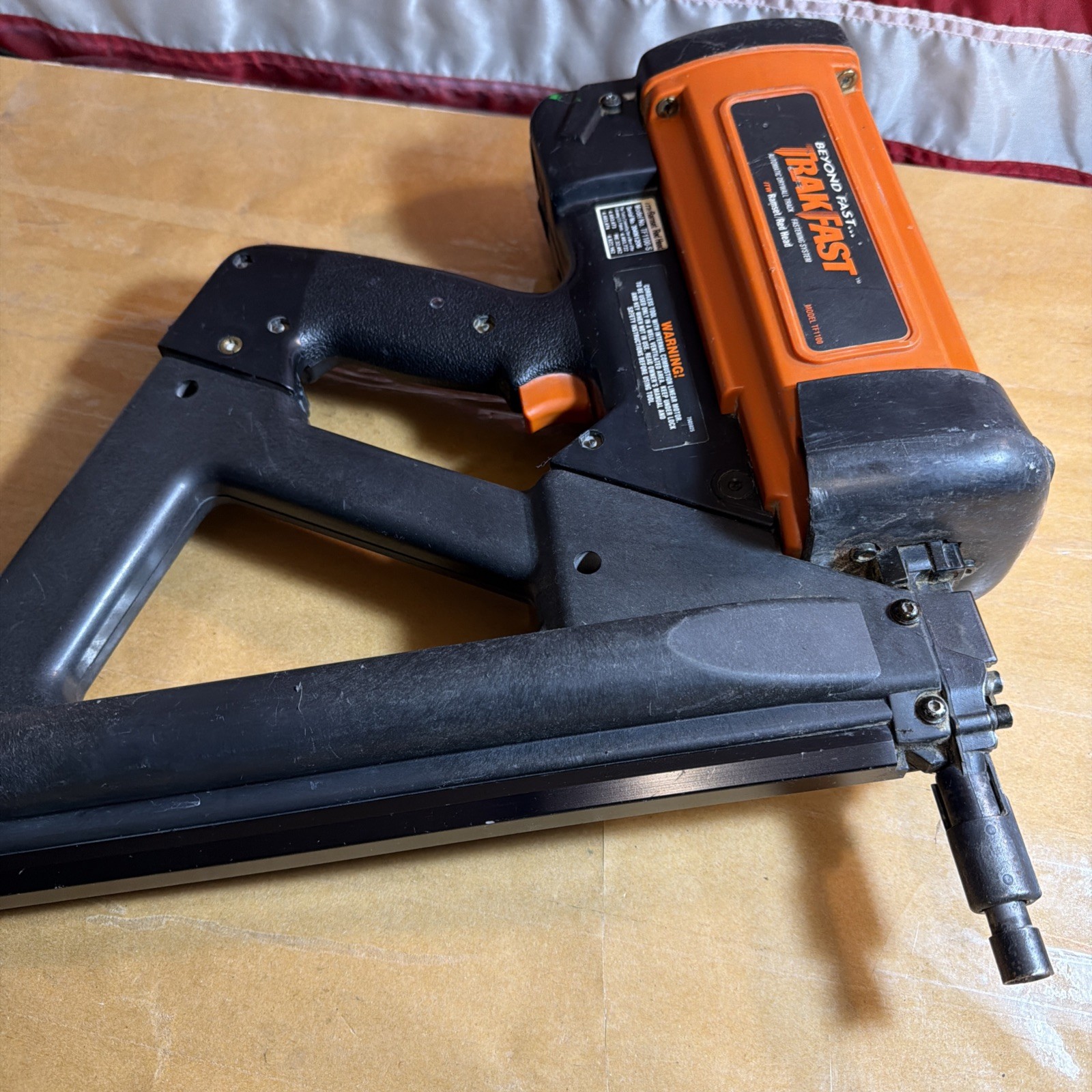 RAMSET TrakFast TF1100 Automatic Drywall Track Fastening System
