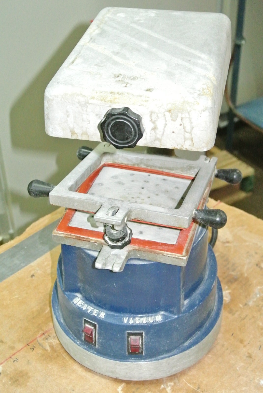 Dentiform Dentiformer Dental Lab Vacuum Former for Mouth Guard Thermoforming