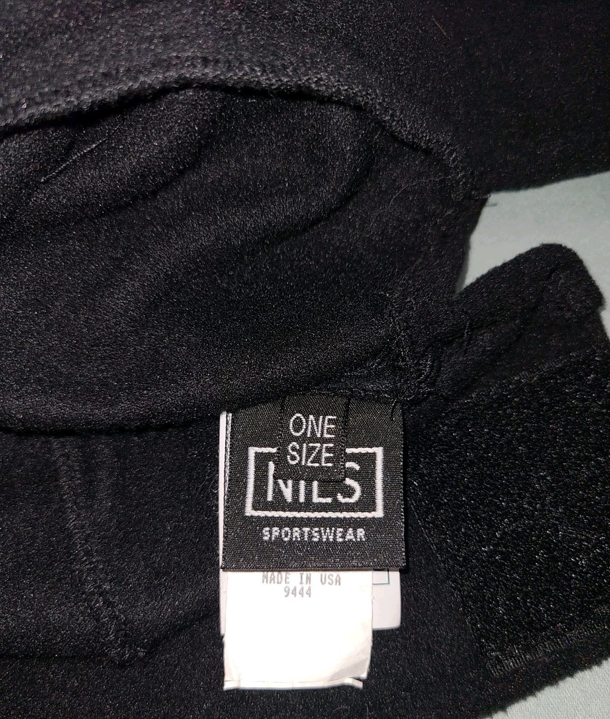 Nils Sportswear black fleece ski hat pink band embroidered snowflake rhinestones