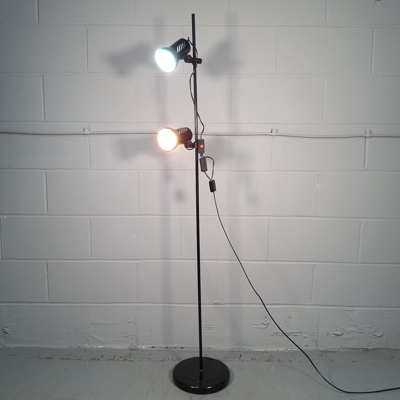 Adjustable Twin Spot Light Floor Standing Lamp Black Retro