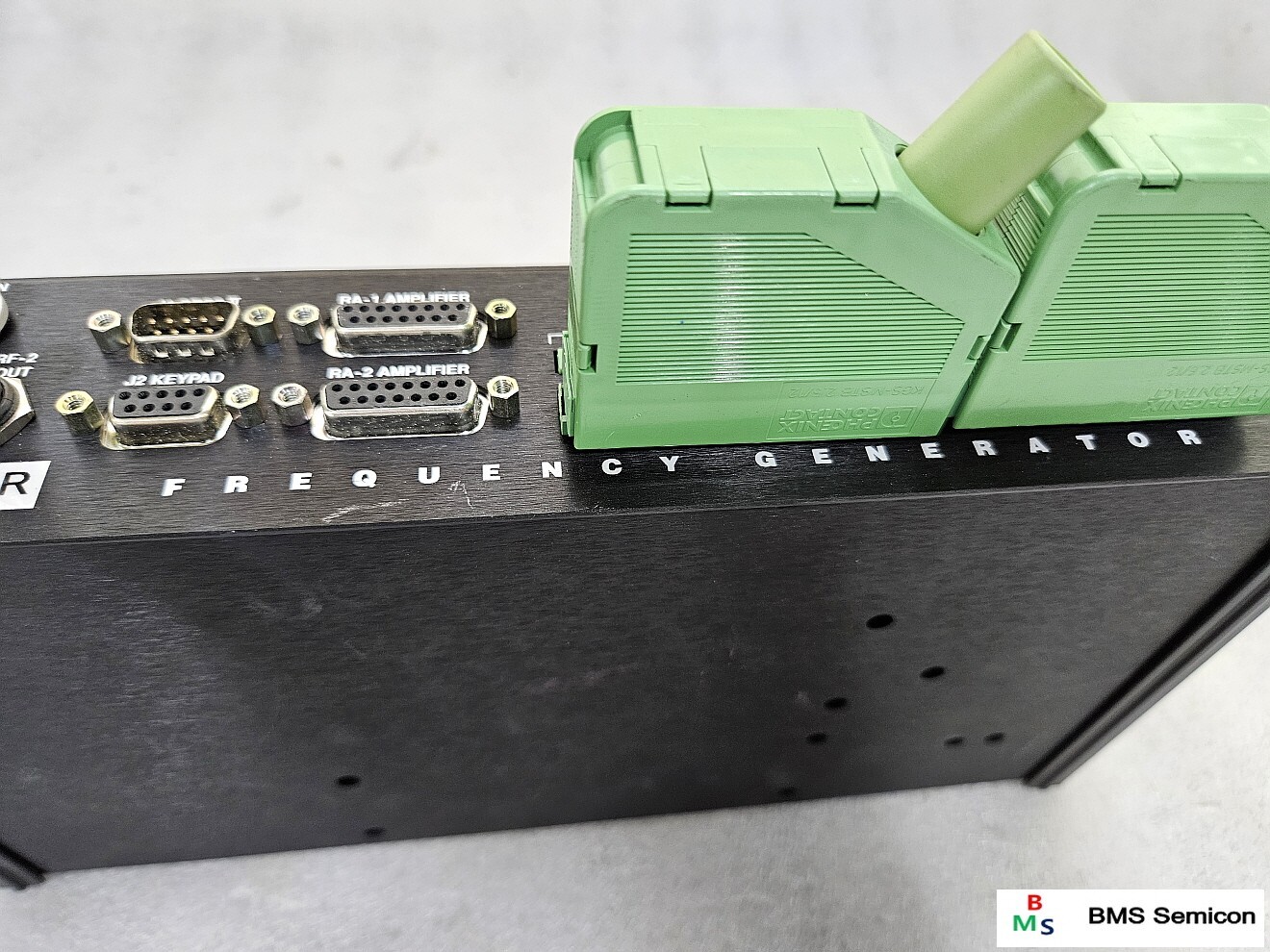Goldfinger MCQ FREQUENCY GENERATOR