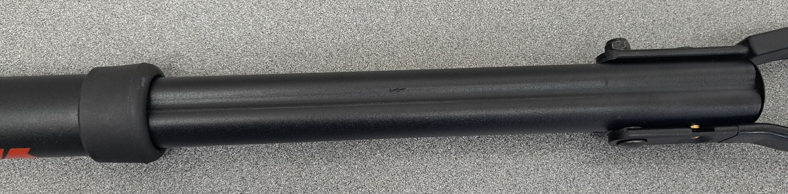 Yakima Tube Top Frame Adapter - Black