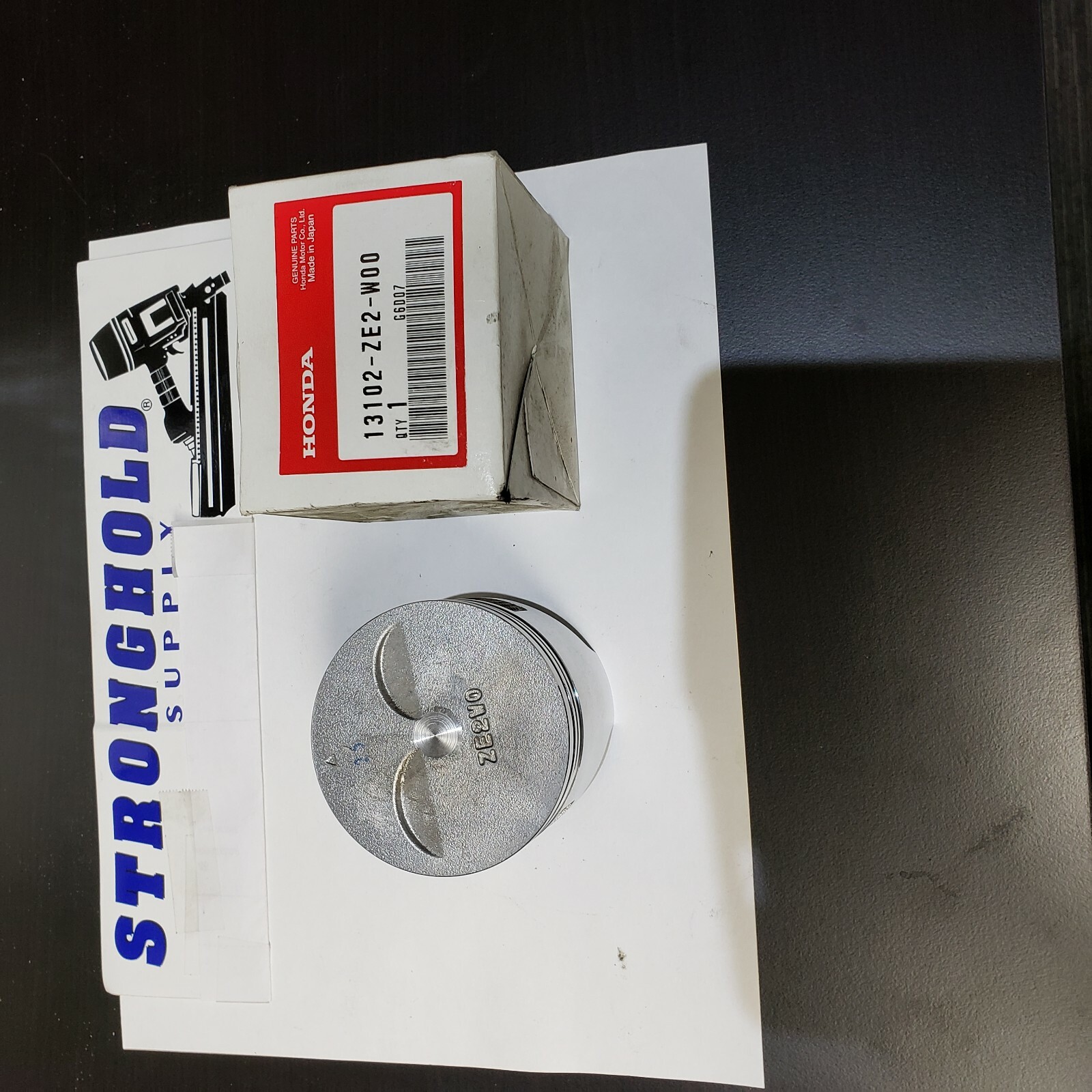 NEW HONDA OEM  13102-ZE2-W00 Piston (0.25)