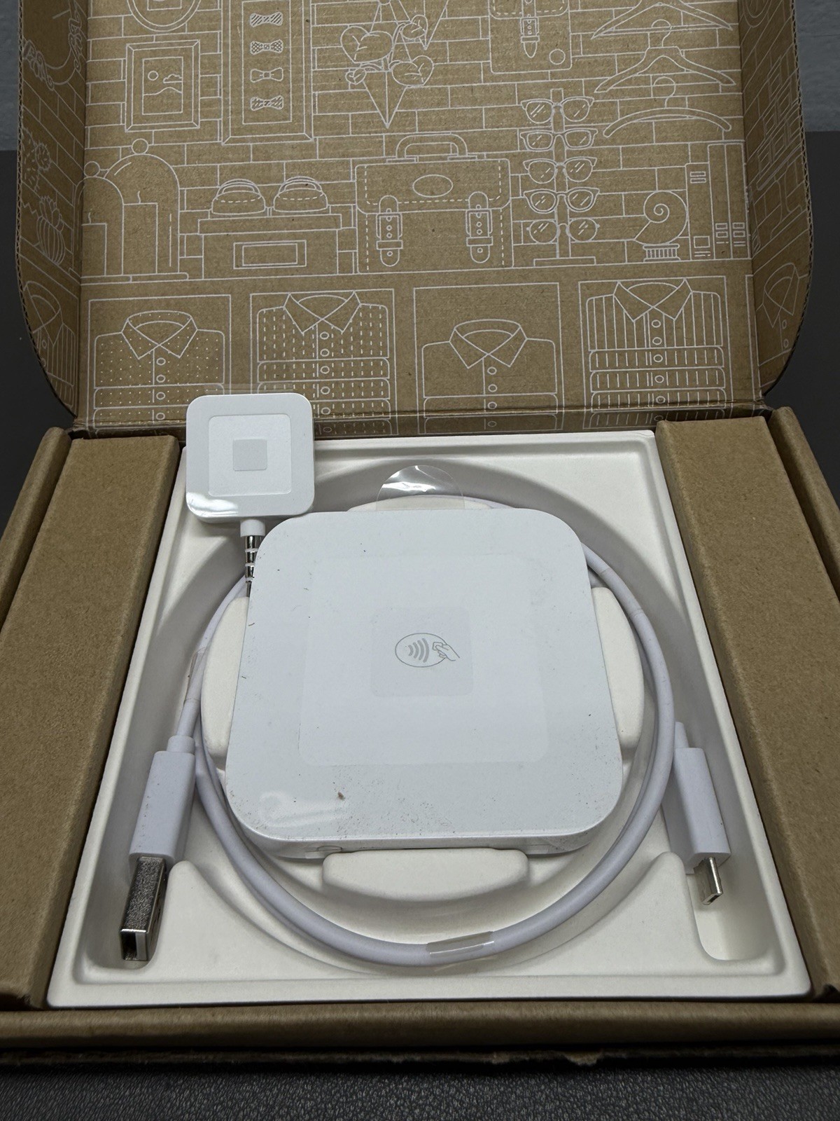 Square S8-1 Contactless Credit Card and Chip Reader - White