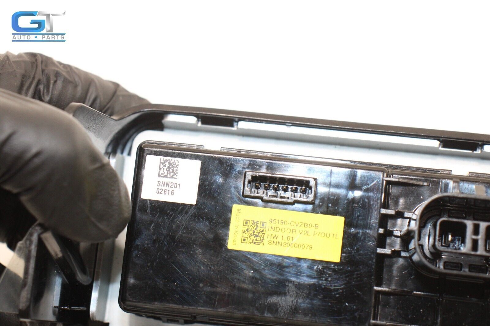 2022 - 2023 KIA EV6 CENTER CONSOLE REAR BACK POWER OUTLET SOCKET OEM