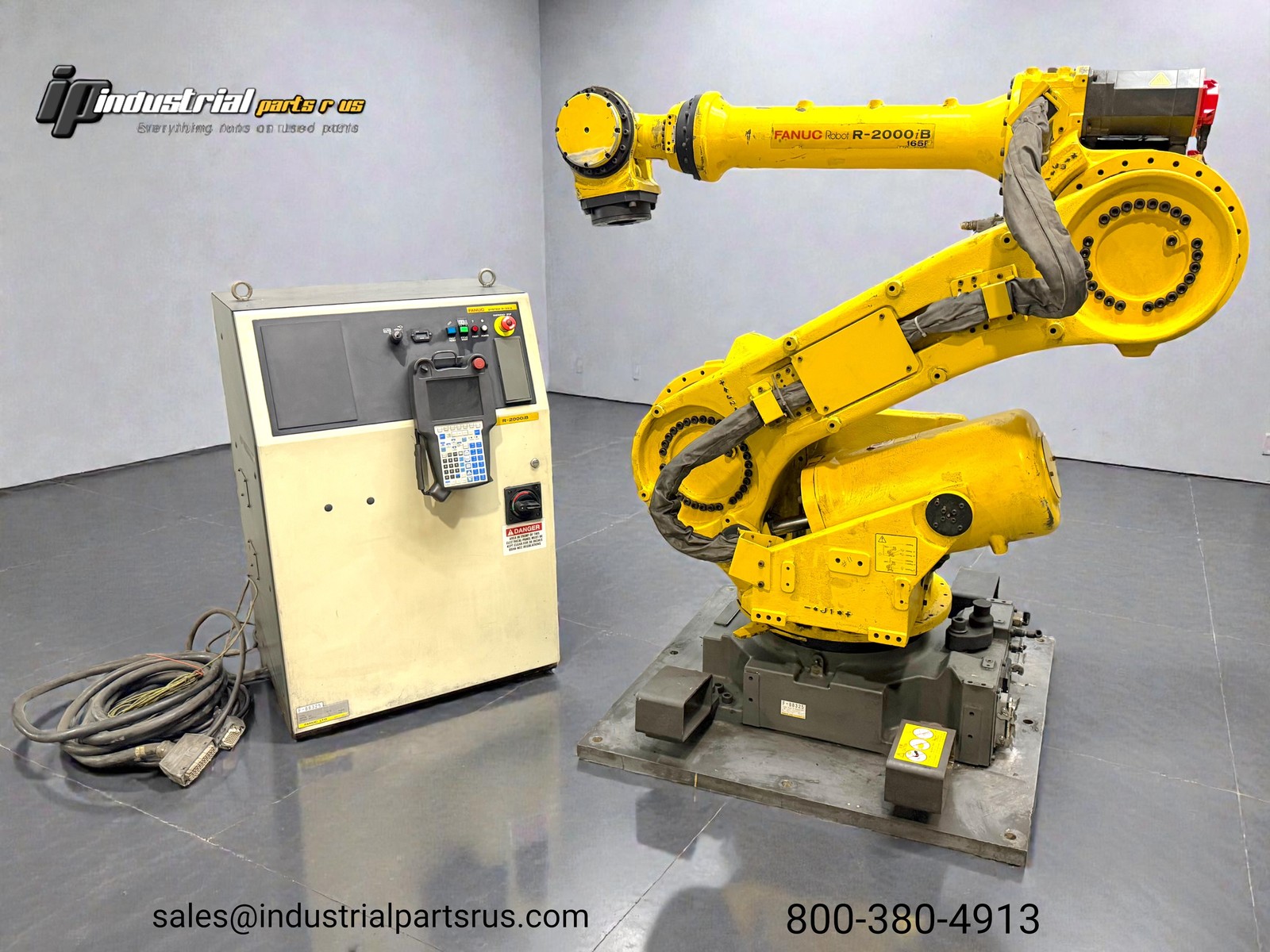 2008 Fanuc R-2000iB/165F Robot R-30iA Control Teach Pendant 165Kg Payload Tested