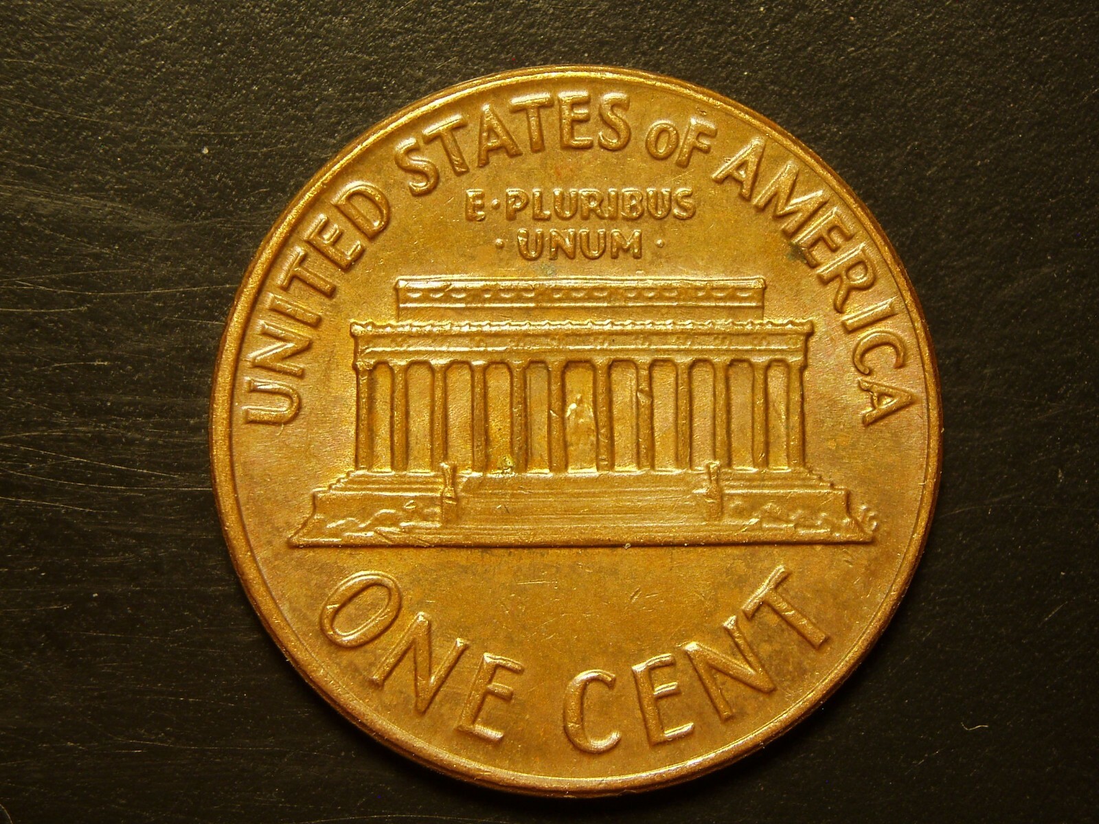 1972 ONE LINCOLN MEMORIAL CENT #20