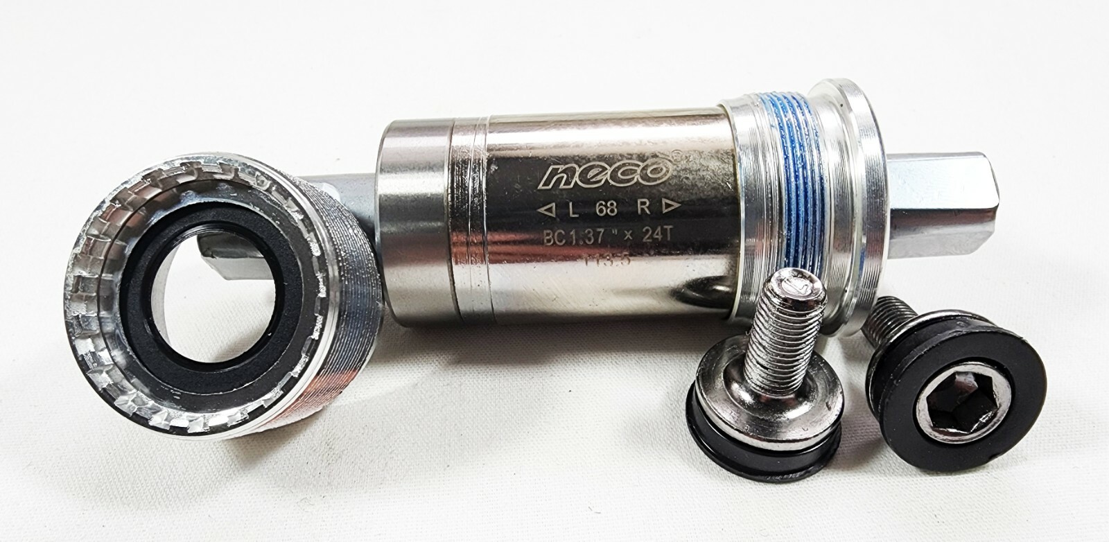 Neco B920HAL Sealed BC1.37x24T Alloy Cups Bottom Bracket 113.5mm 118mm 122.5mm