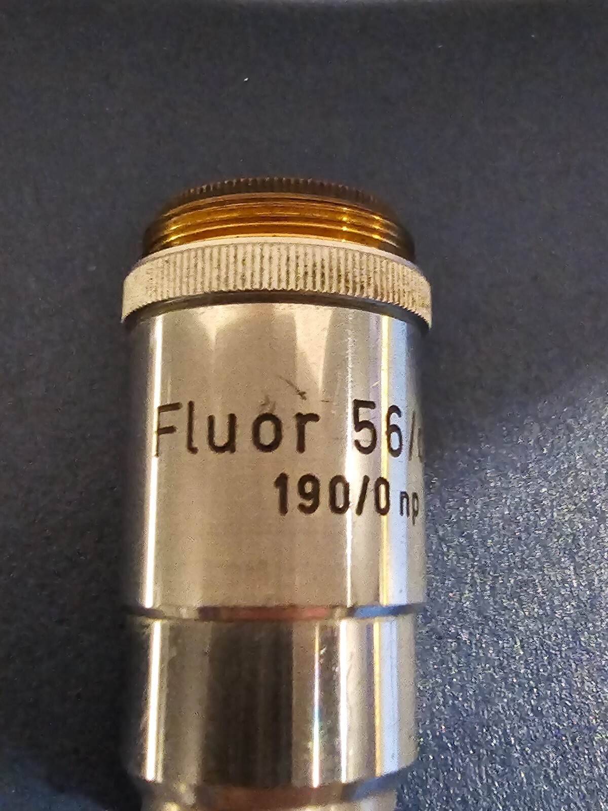 Reichert Austria Fluor 56/0.90 190/0 np Microscope Objective