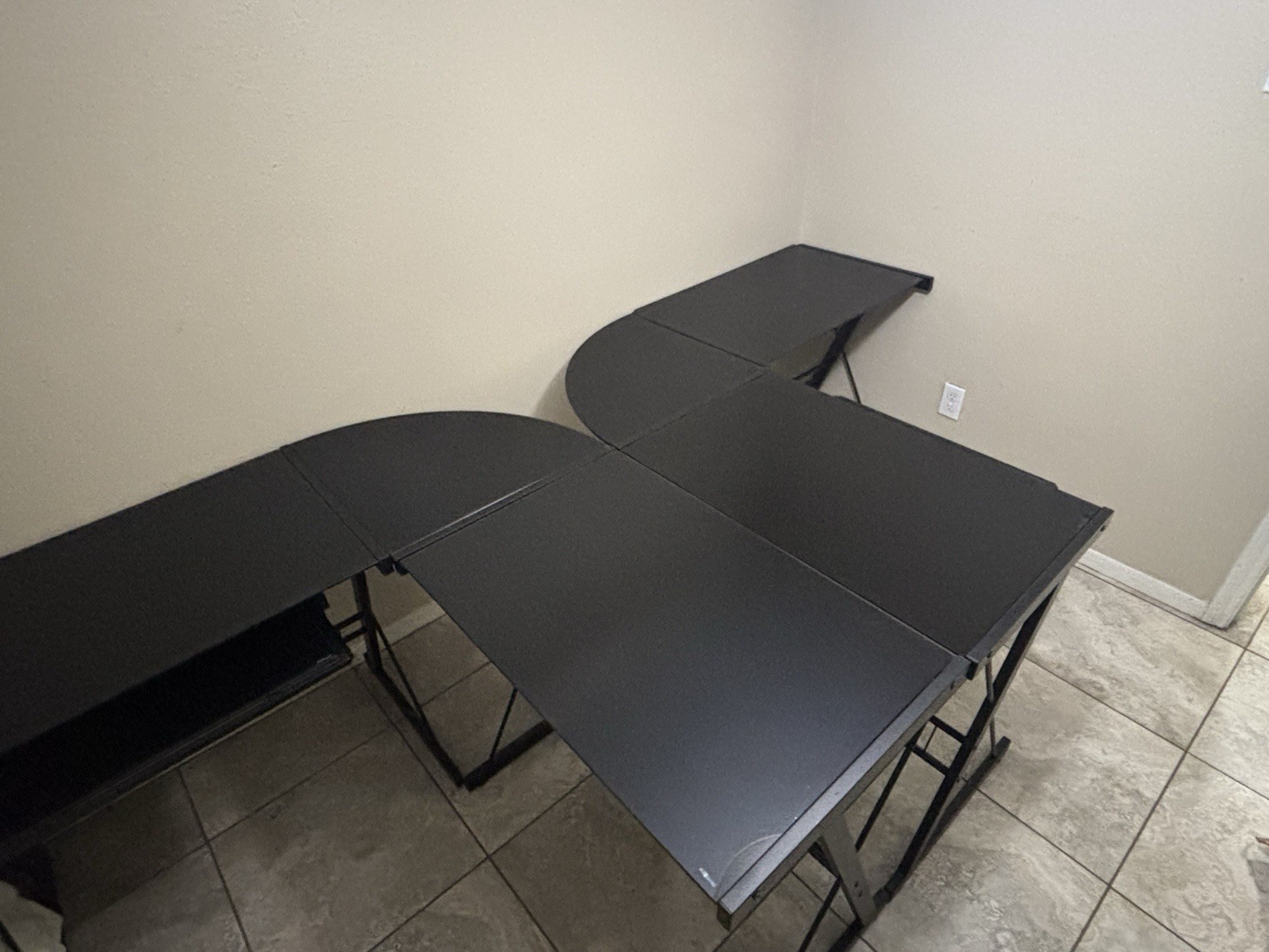 FOR SALE! 2 Walker Edison: L-Shaped Modern Glass Corner CPU Desk -Black Clear