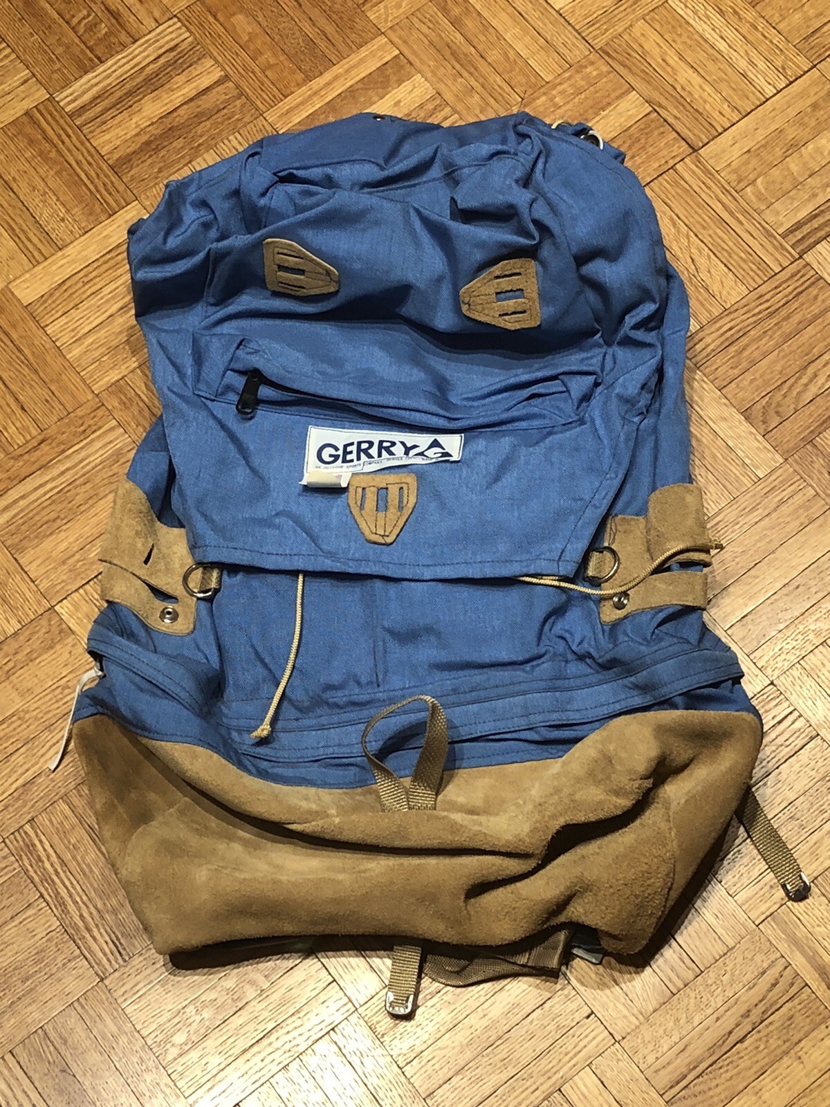 1970s Gerry Makalu Hiking Backpack - 100% Nylon w/ Leather Trim - NEVER USED