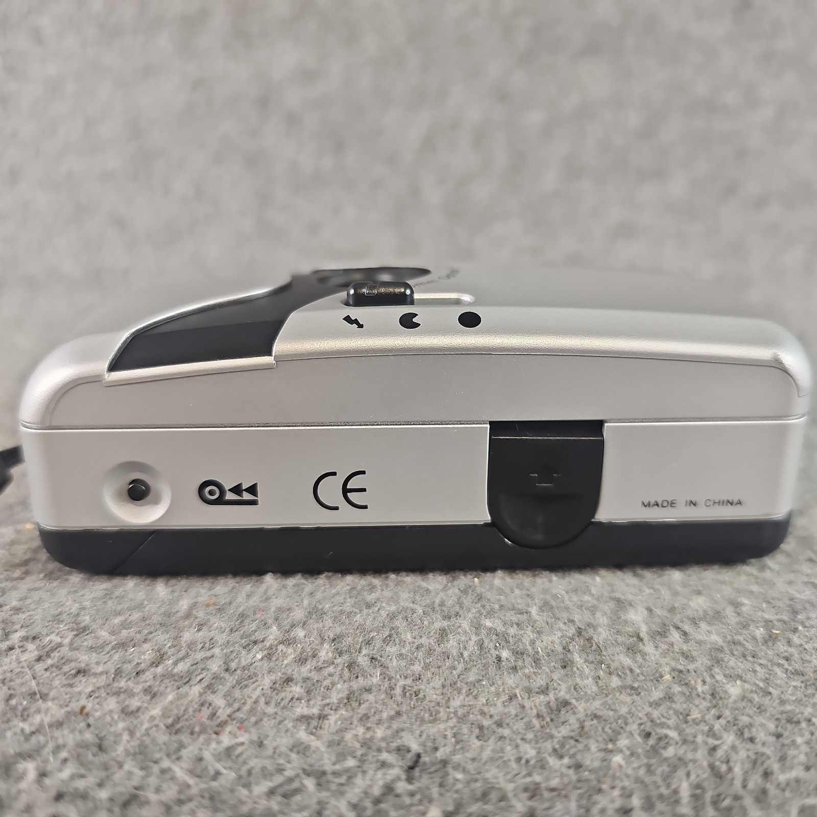 Bell and Howell 602 35mm Point-And-Shoot Camera