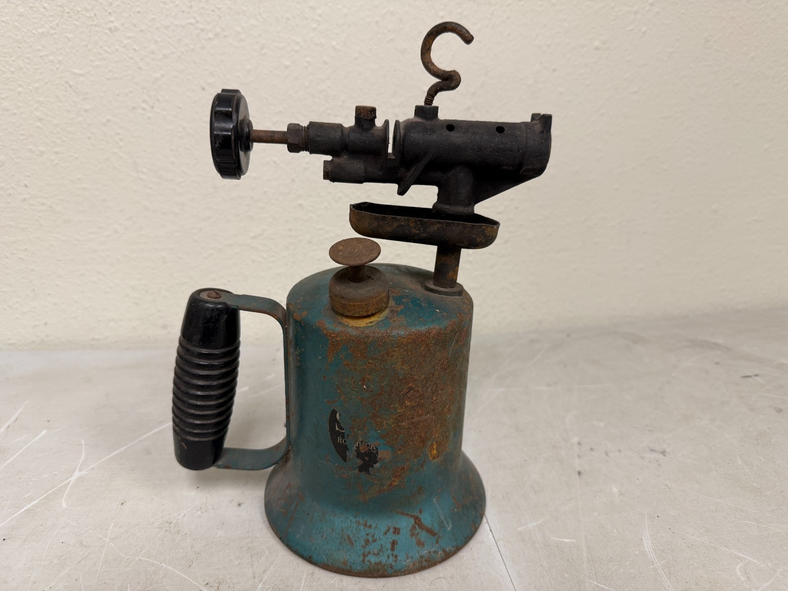 Sears Roebuck and Company vintage blowtorch W/tool. Super Cool