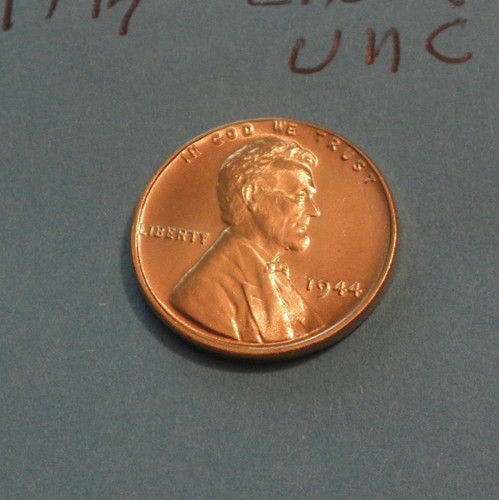 1944   BRILLIANT  RED   UNCIRCULATED  SHARP DEATAILS  WHEAT CENT #1