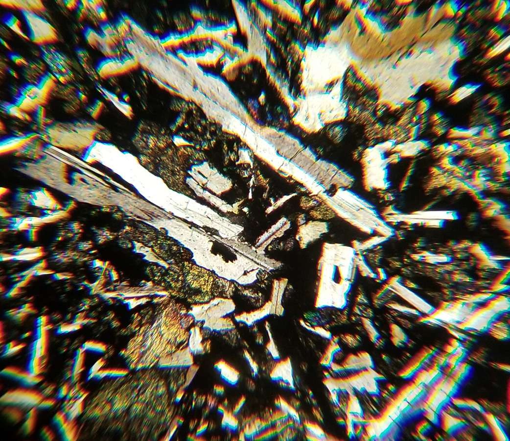 Basalt from Benton County Oregon Petrographic Microscope Slide (Si-7-1)