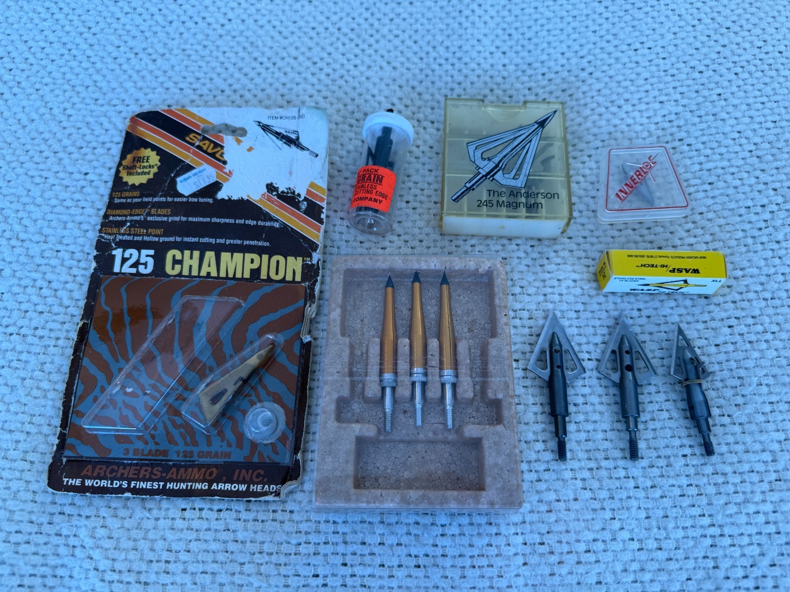 Savora, Wasp, Anderson Broadhead and Blade Lot