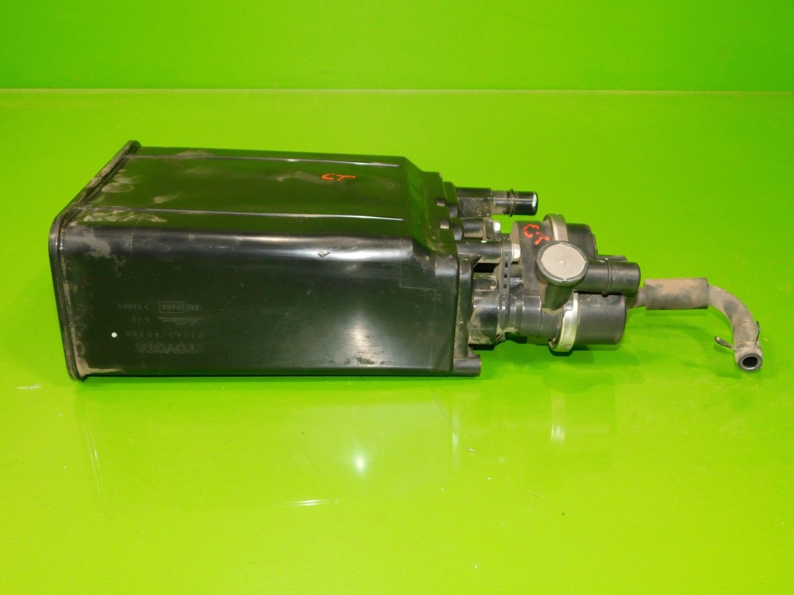 06-13 IS250 IS350 OEM charcoal fuel evap vapor purge canister tank