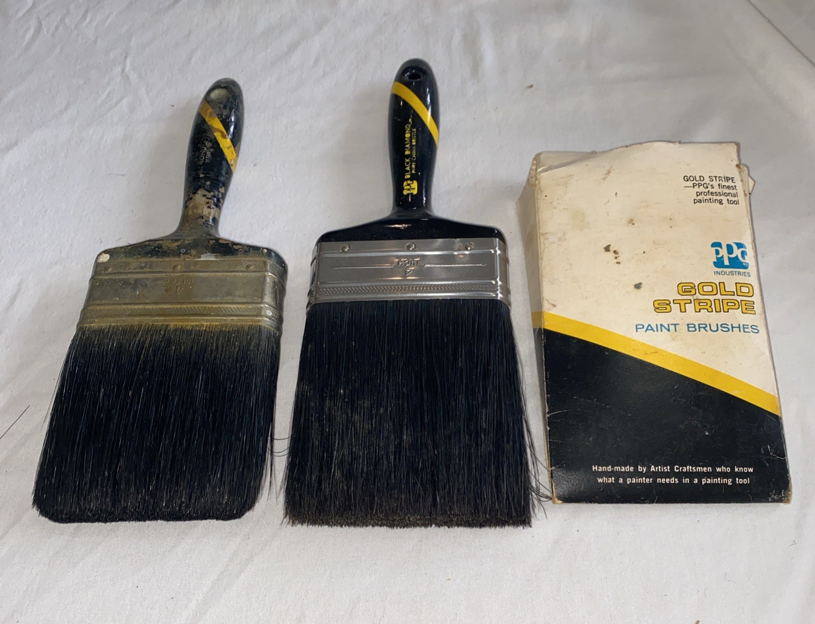 2 Vintage PPG Gold Stripe 4” Paint Brush Pure China Bristle Professional House