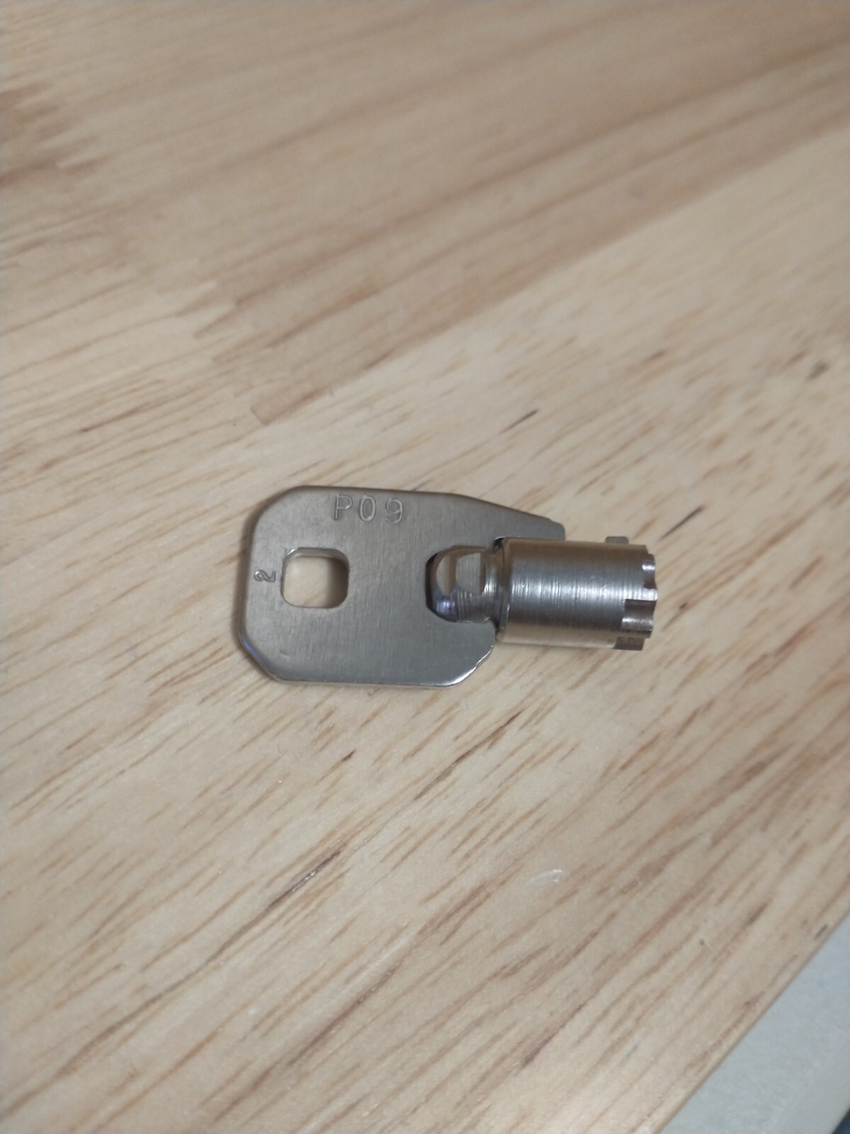 Snack soda drink vending machine key #PO 9 fits barrel style locks used