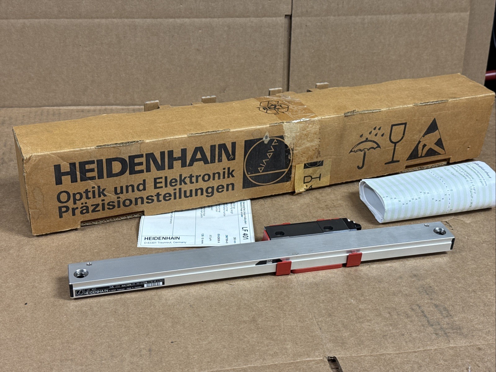 Heidenhain 295789-43 AE LF 401 250mm Linear Scale Encoder 296 585-01 FAST SHIP