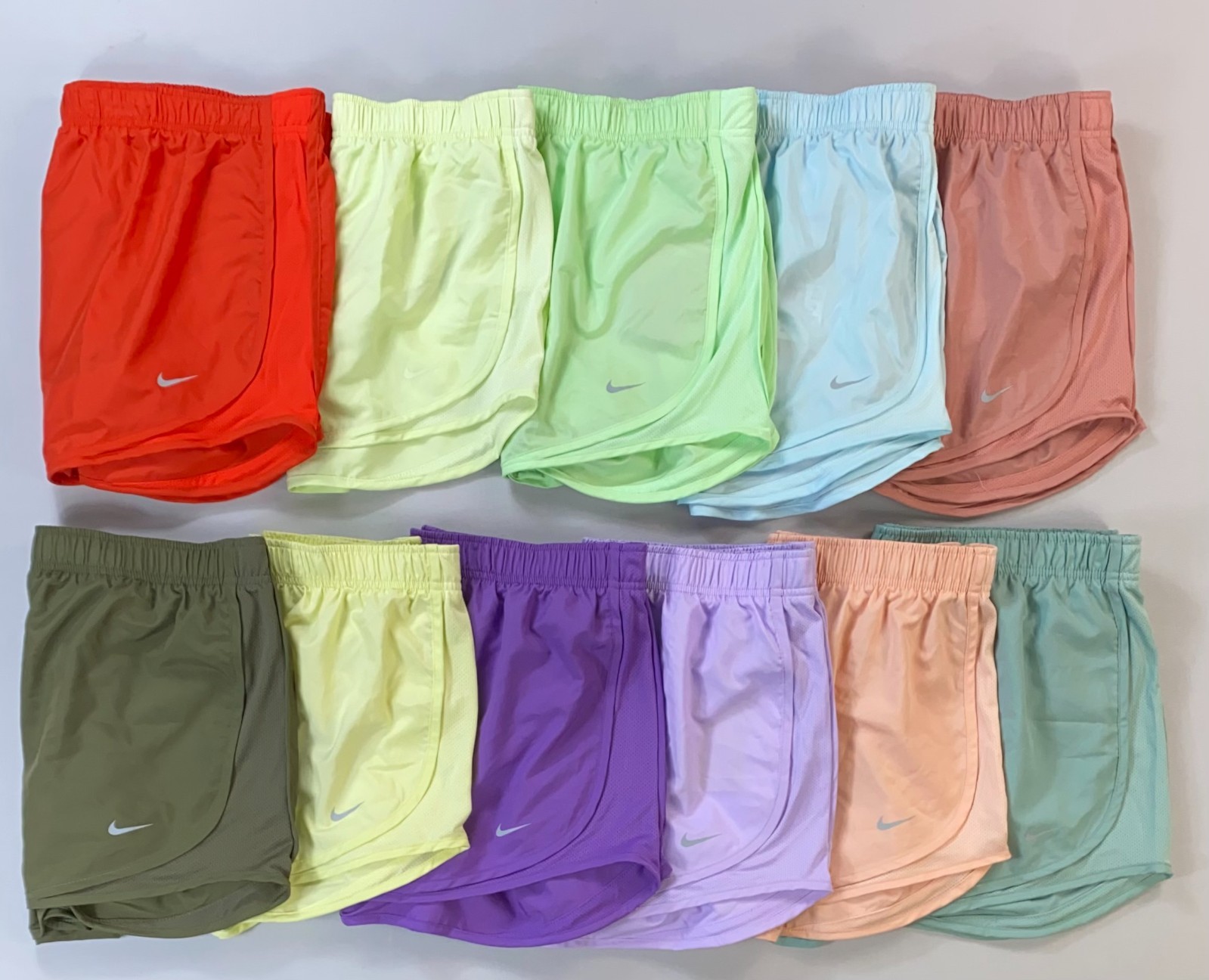 Women's Nike CU8890 Dri-Fit Solid Color Running Run Shorts NEW