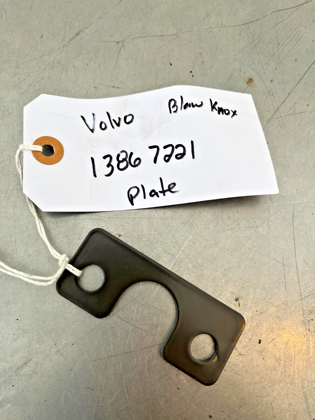 13867221   Genuine OEM  Volvo  PLATE   RM13867221  Ingersoll Rand