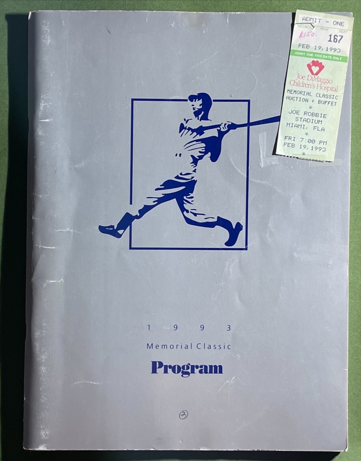 1993 JOE DIMAGGIO MEMORIAL CLASSIC CATALOG AND TICKET AUTOGRAPHED 28 SIGNATURES
