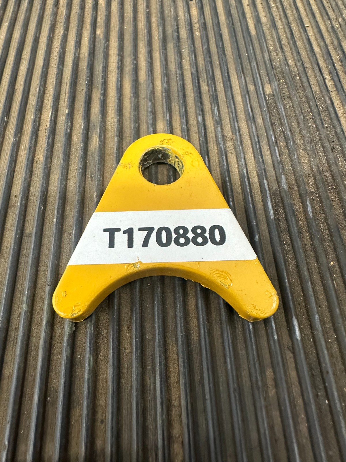 T170880 Pin Retainer Strap Plate John Deere 450H 450J 550H 550J 650H 650J