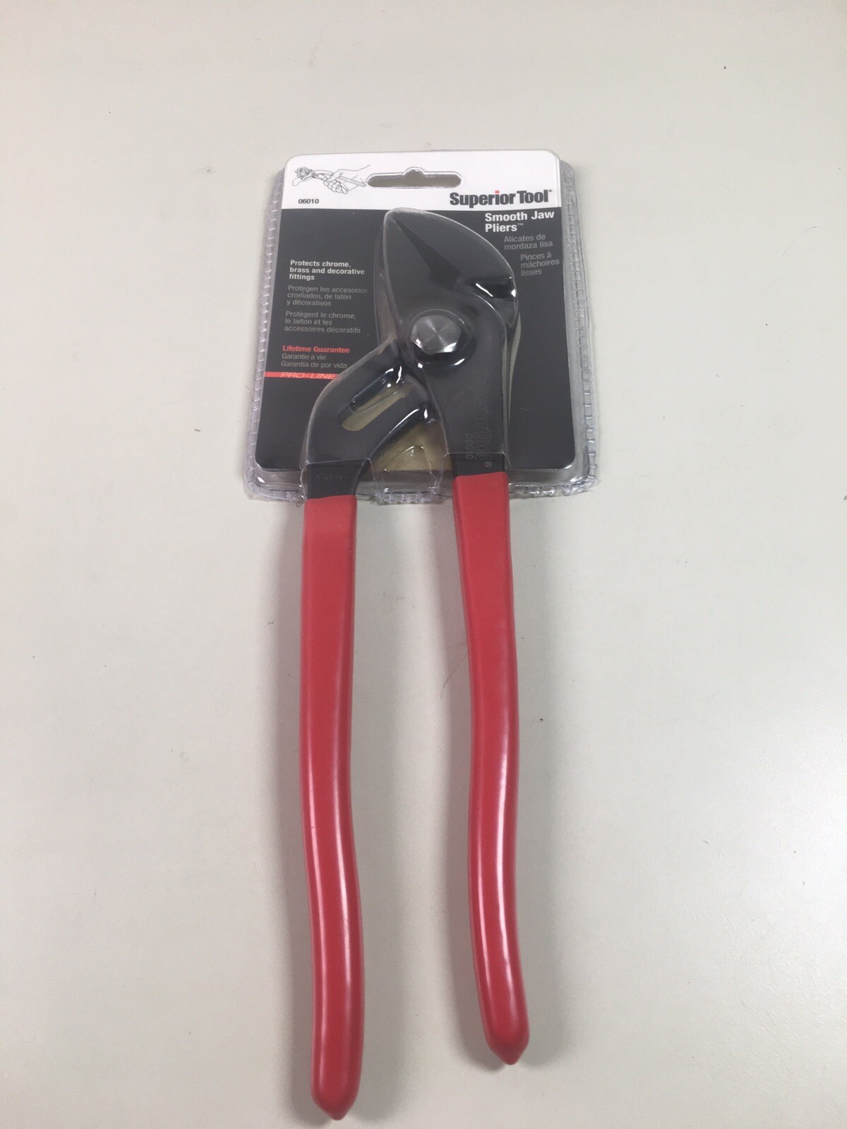 Smooth Jaw Pliers Non-Marring Pipe Wrench Superior 06010 Protects Finish - NEW