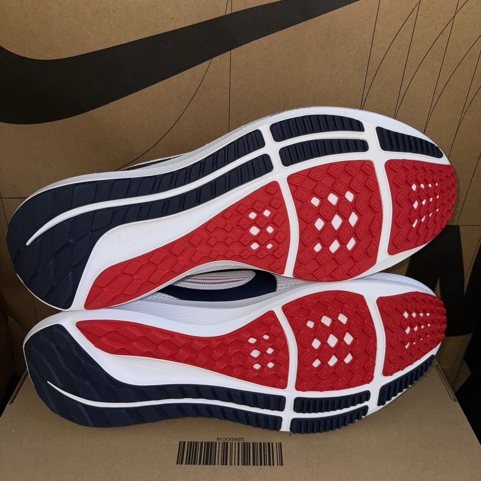 NEW Nike Air Zoom Pegasus 40 Arizona Wildcats White NBY DZ5945-100 Men Size 9