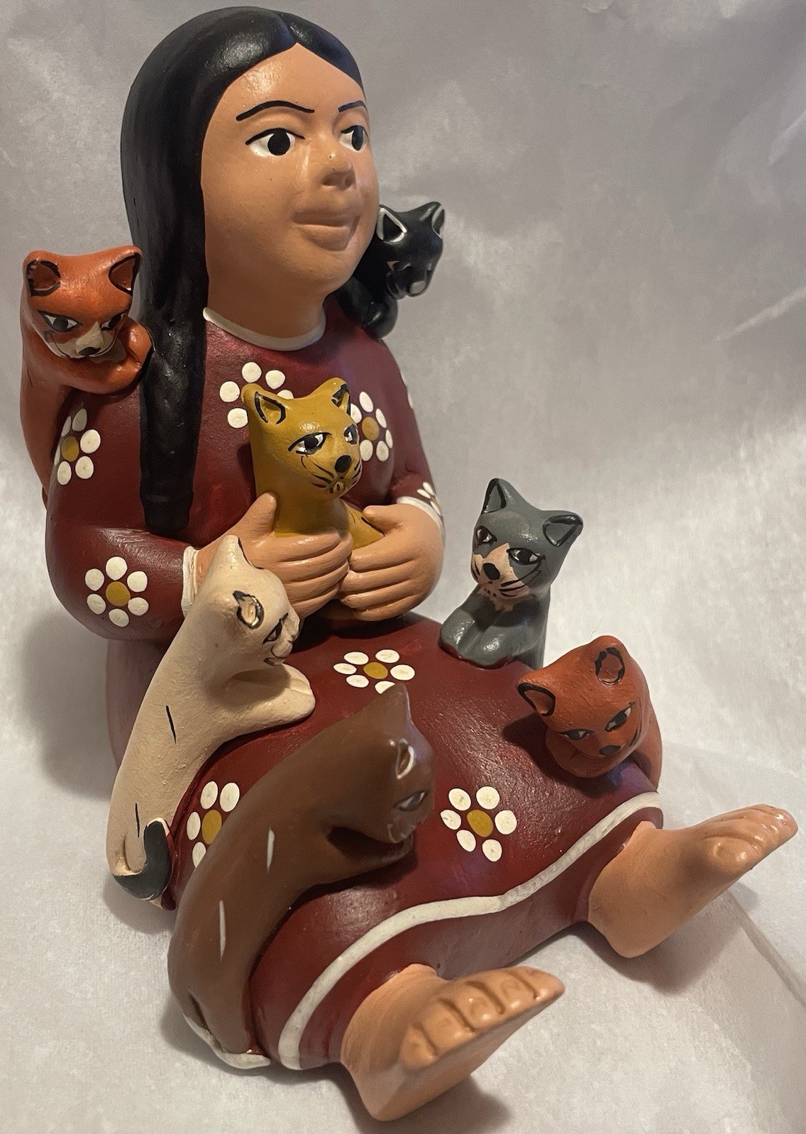 Storyteller Woman W/ Cats Figurine Peru Folk Art Clay Peruvian Handicrafts 4.5”
