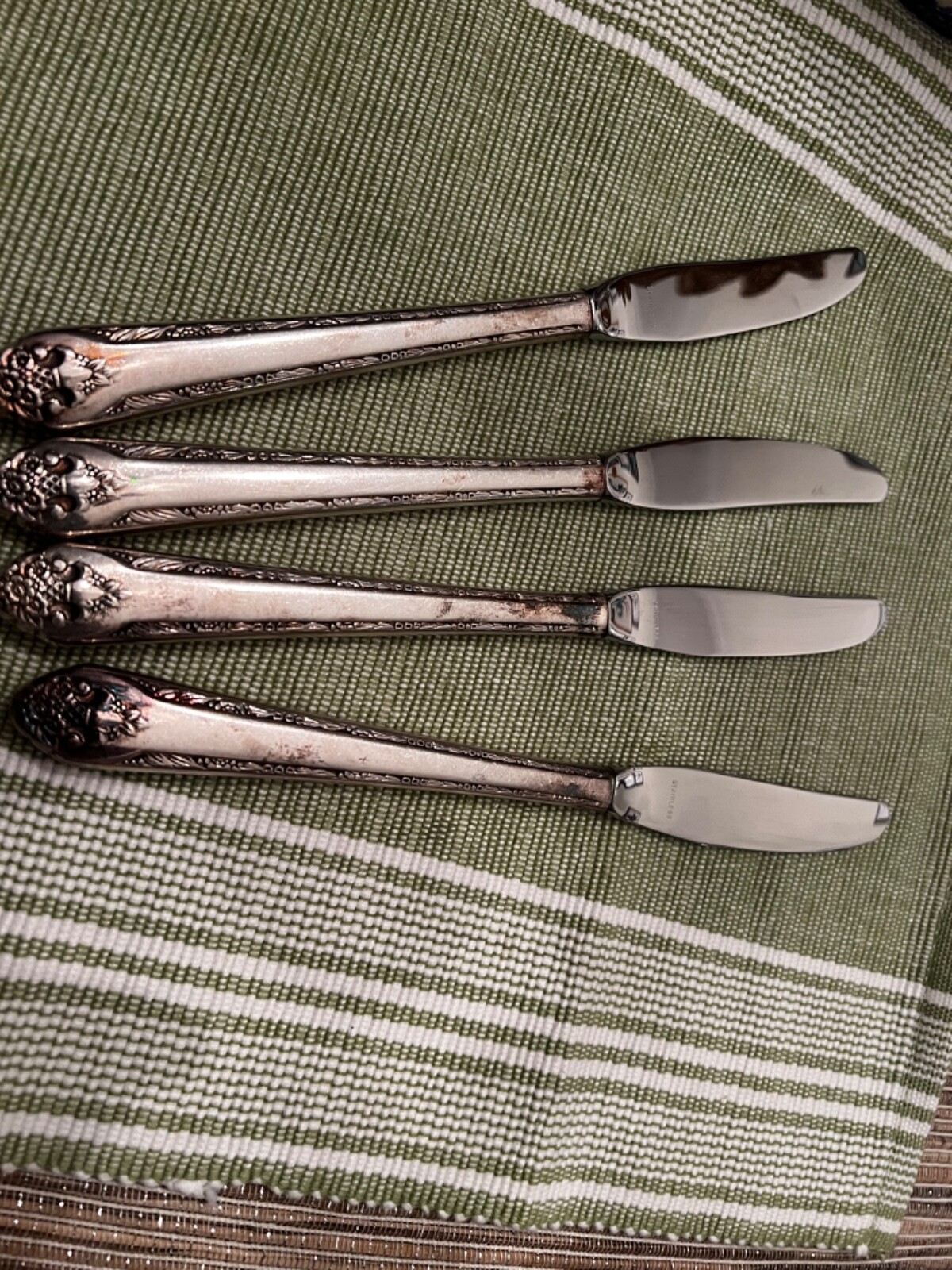holmes and edwards silverplate Lot 4 knives Love lady 1937 vintage