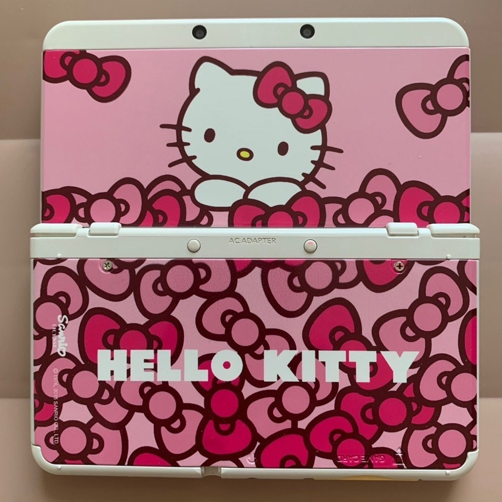 Nintendo New 3DS Kisekae Top&Bottom Replacement shell Plates - Hello Kitty Hot!