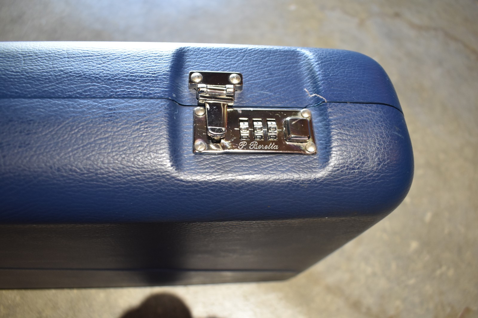 BERETTA 687 EELL Factory Pair over & under Hard case 2 gun hard case