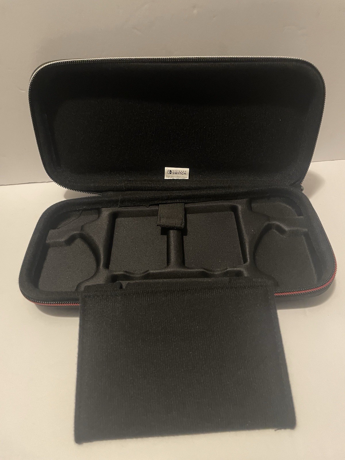 Nintendo Switch Console Bundle Joy-Con Controllers Case Games (Read Description)