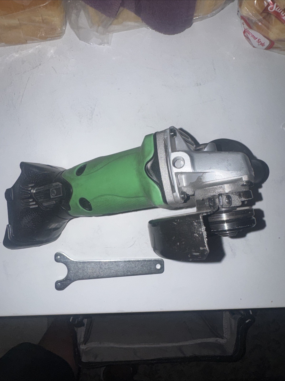 Hitachi 18volt Angle Grinder tool only