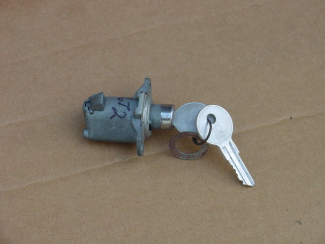 1946 1947 1948 P15 Plymouth NOS MoPar Glove Box Lock CYLINDER And KEYS