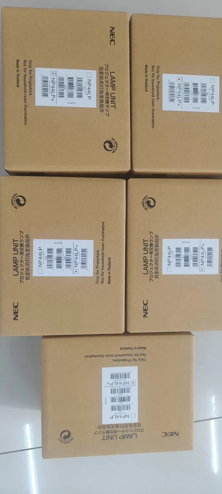 1PCS NEC projector bulb NP44LP+ Shipping DHL or FedEX